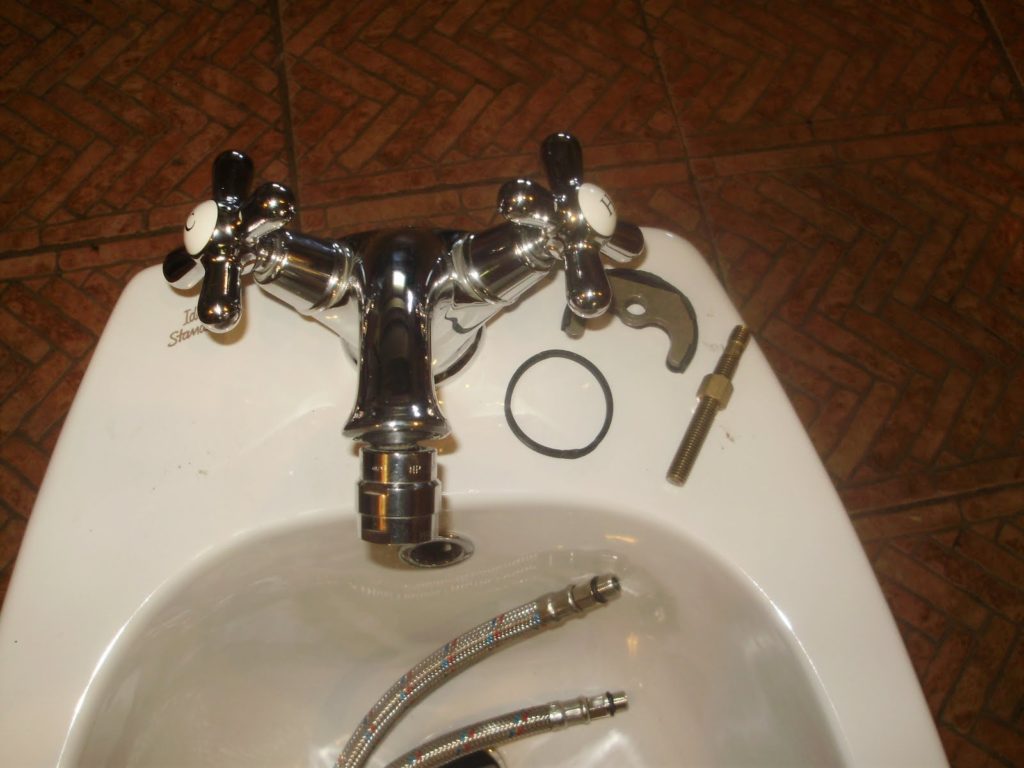 Mesclador de bidet.