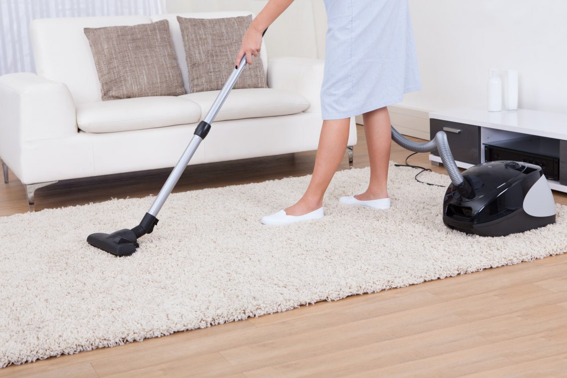 Mistakes that many people make when vacuuming the carpet