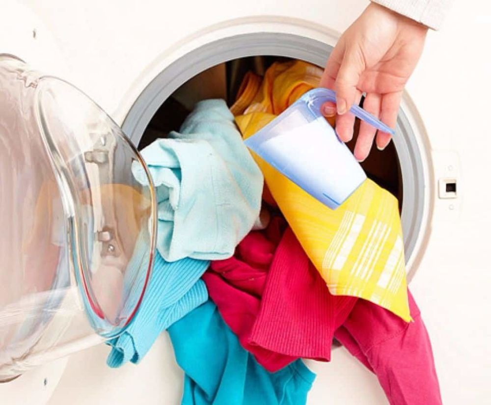 How to properly sort laundry for washing in a machine