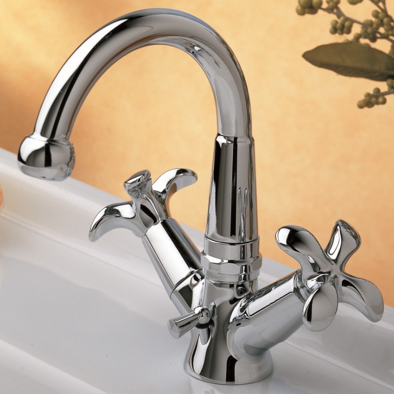 Two-valve kitchen faucet.