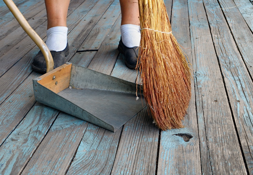 How to properly get rid of an old broom