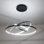 Lampadario realizzato in striscia flessibile con LED.