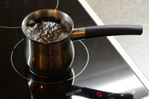 Quin turc pots preparar cafè en una cuina d'inducció?