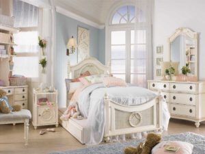 cameretta per bambini in stile shabby chic