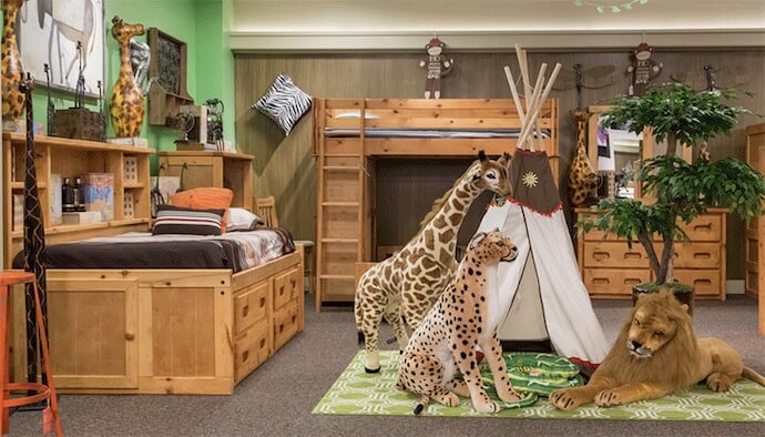 habitació infantil a l'estil safari