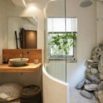 bagno in stile ecologico