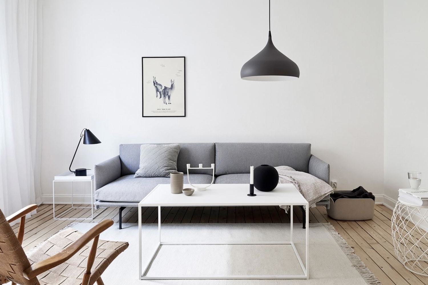 living room in minimalist style