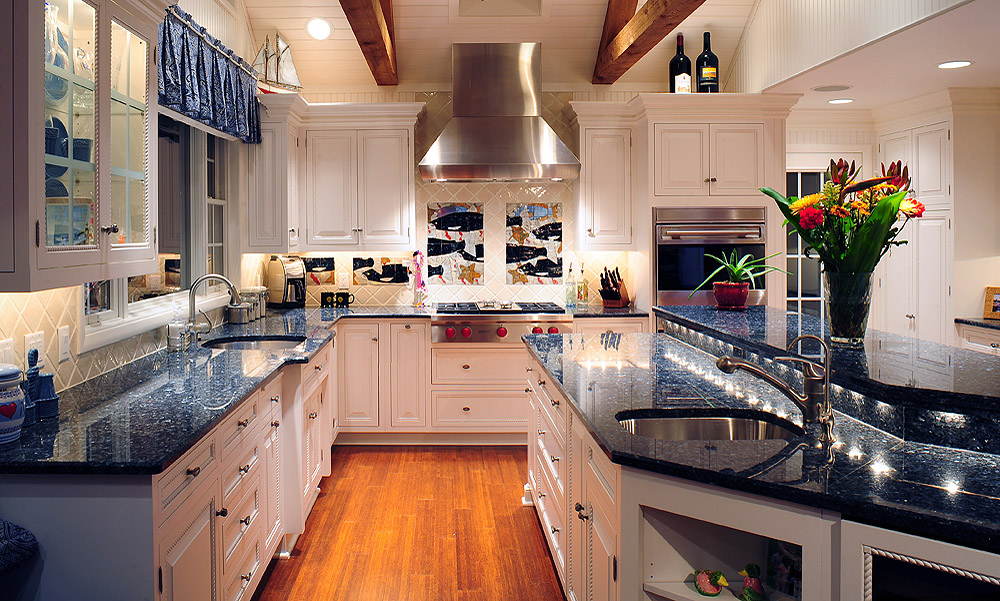 marine style kitchen