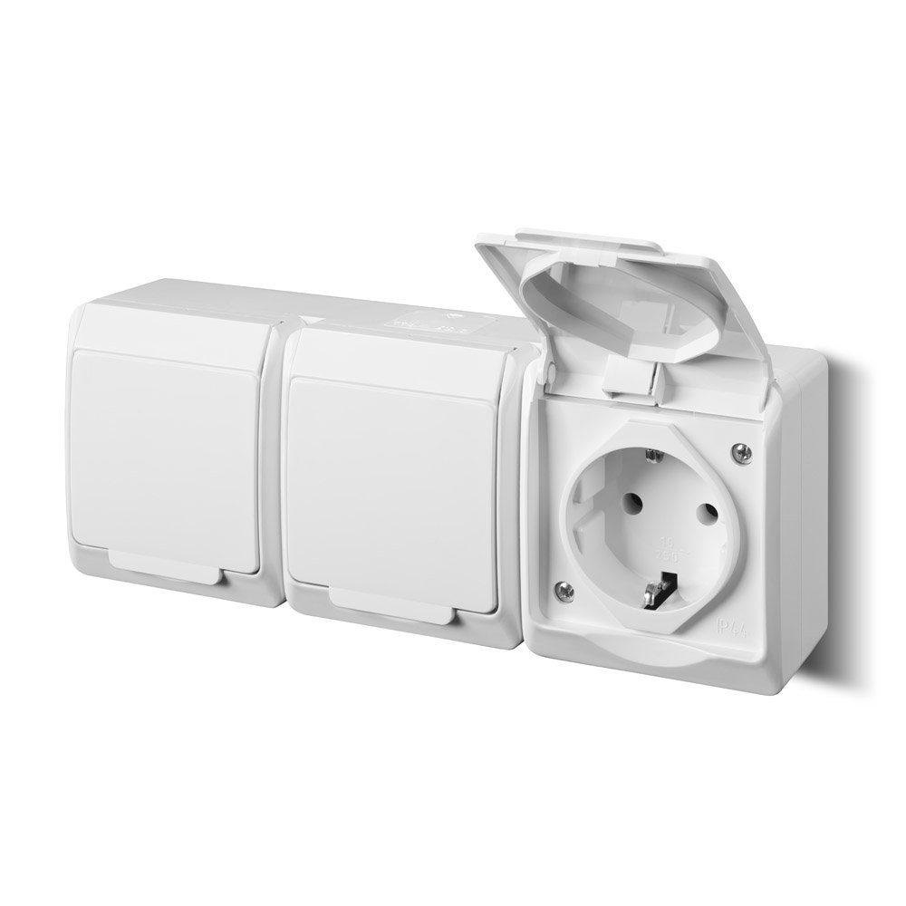 Sockets with protection