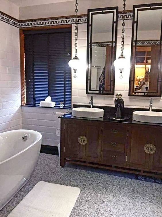 Baño de estilo chino.