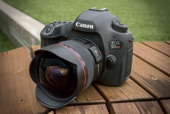 Canon EOS 5 DSR-hus.