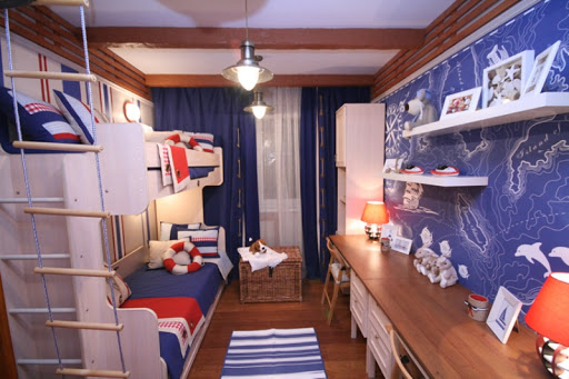 Möglichkeit, ein Kinderzimmer im maritimen Stil zu dekorieren.