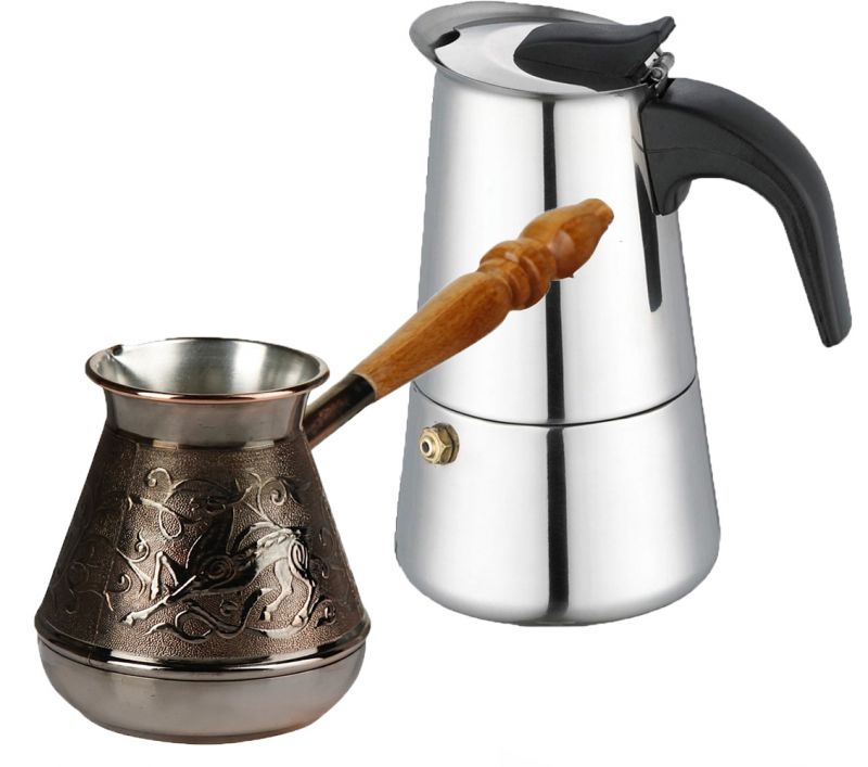 Geysir-Kaffeemaschine oder Turk