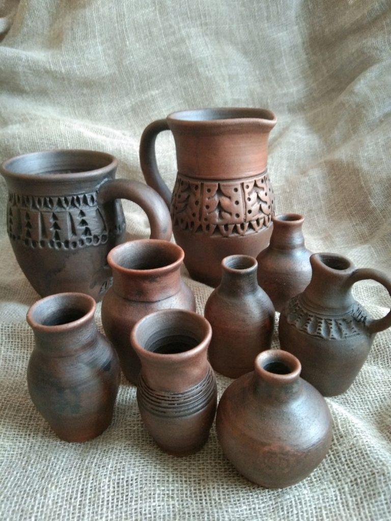 mga uri ng clay jugs