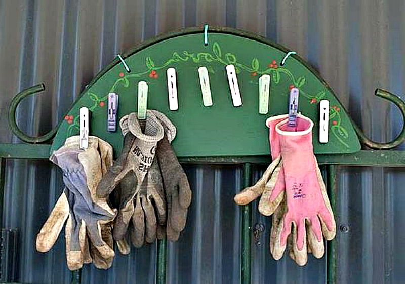 Vieux gants de jardinage