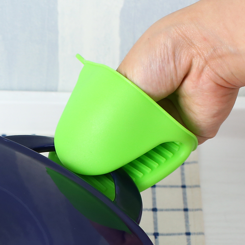 silicone potholder