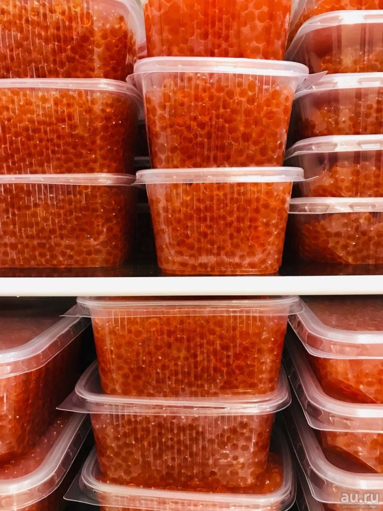 caviar roșu din plastic