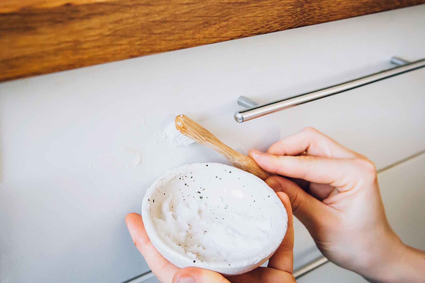 Lavado de fachadas de cocina.