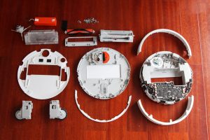 kung paano i-disassemble ang isang robot vacuum cleaner