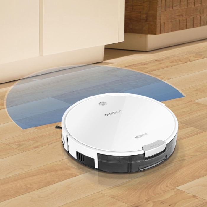 robot vacuum cleaner drives in circles