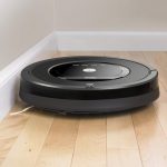 Robot vacuum cleaner