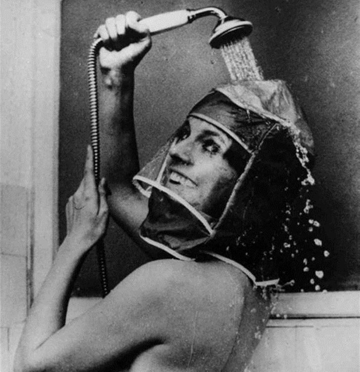 Shower helmet