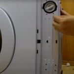 Comment changer la pompe dans une machine à laver Indesit - 9