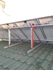 How to mount solar panels on the roof - step 4