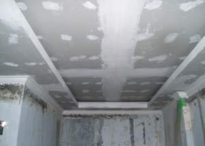 Come stuccare un soffitto in cartongesso