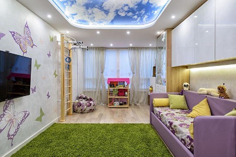 Plafond dans une chambre d'enfant