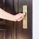 Comment isoler une porte chinoise